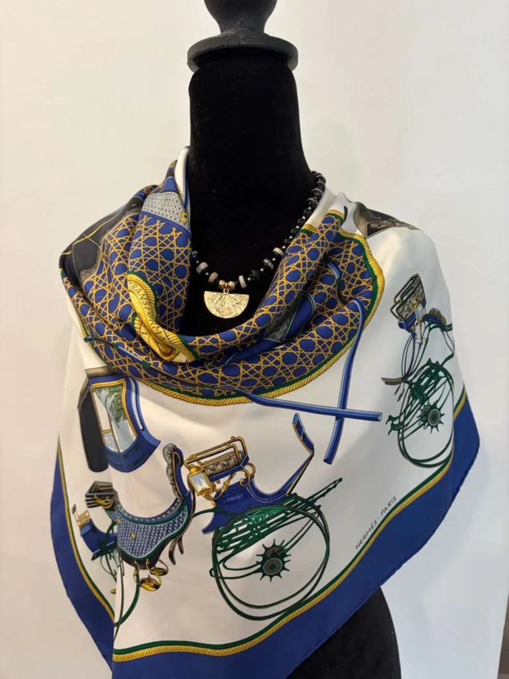 Hermès Carriages Silk Scarf 90 Carré Blue White Gold Hand Rolled Made in France